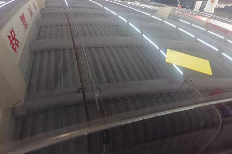Used firefly 2025 Illuminated Edition Roof