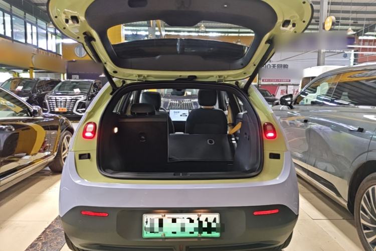 Used firefly 2025 Free Edition Trunk