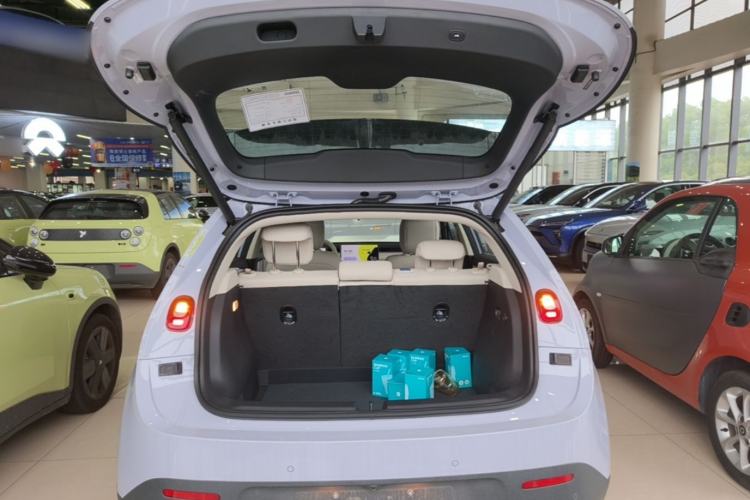 Used firefly 2025 Free Edition Trunk