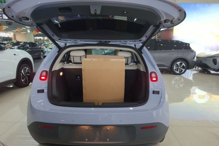 Used firefly 2025 Free Edition Trunk