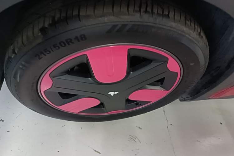 Used firefly 2025 Free Edition Left Front Wheel Hub
