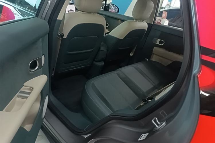 Used firefly 2025 Illuminated Edition Left Rear Seat