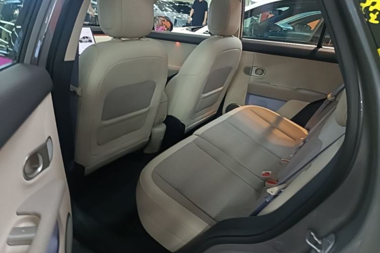 Used firefly 2025 Free Edition Left Rear Seat