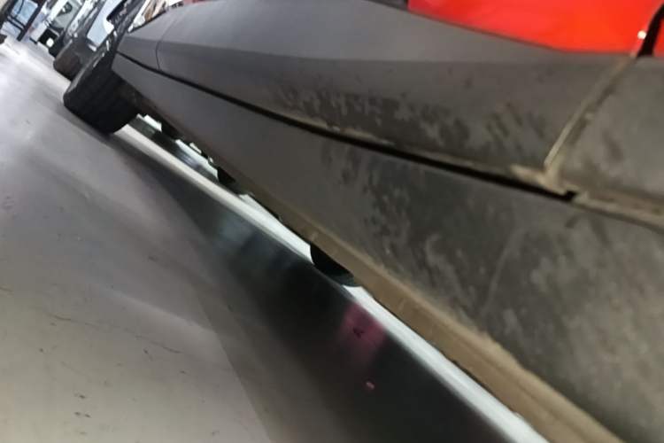 Used firefly 2025 Illuminated Edition Right Side Sill