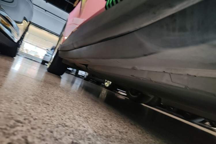 Used firefly 2025 Free Edition Right Side Sill
