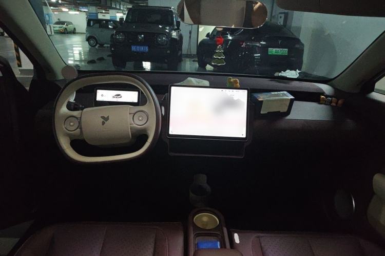 Used firefly 2025 Illuminated Edition Center Console