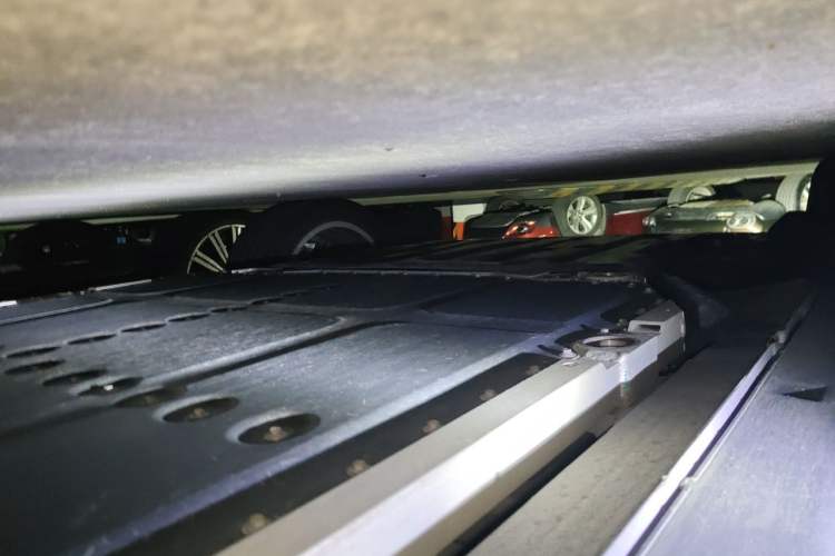 Used firefly 2025 Illuminated Edition Chassis Front Left