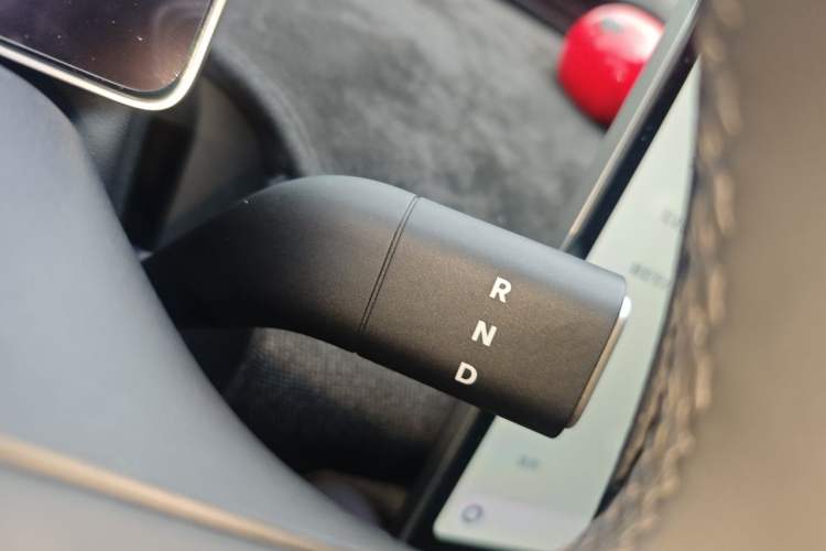Used firefly 2025 Free Edition Gear Lever