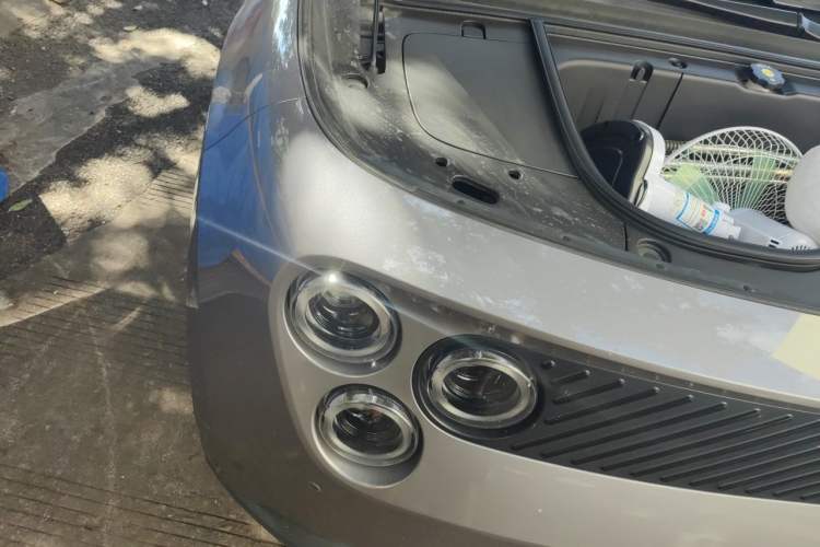 Used firefly 2025 Illuminated Edition Right Front Headlight