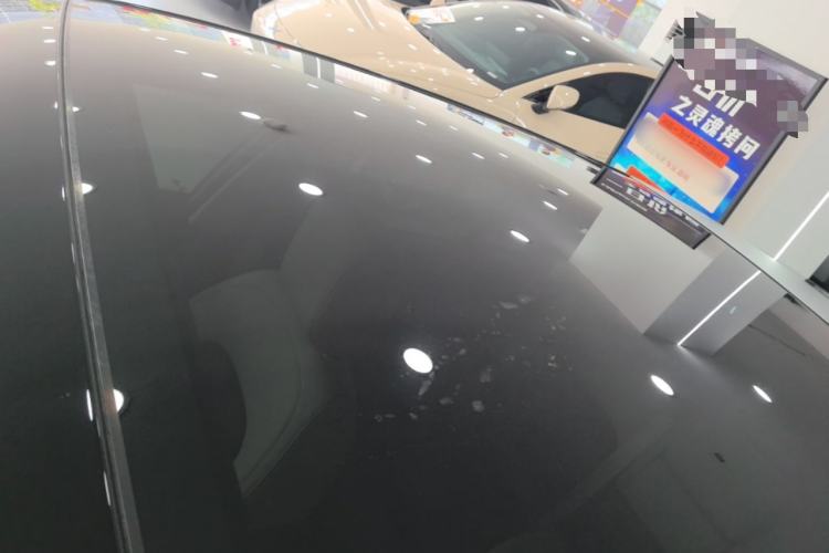 Used firefly 2025 Illuminated Edition Roof