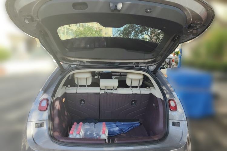 Used firefly 2025 Illuminated Edition Trunk