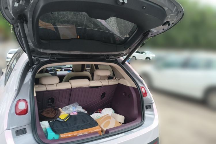 Used firefly 2025 Illuminated Edition Trunk