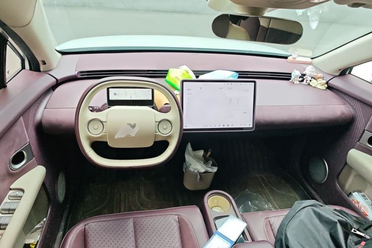 Used firefly 2025 Illuminated Edition Center Console