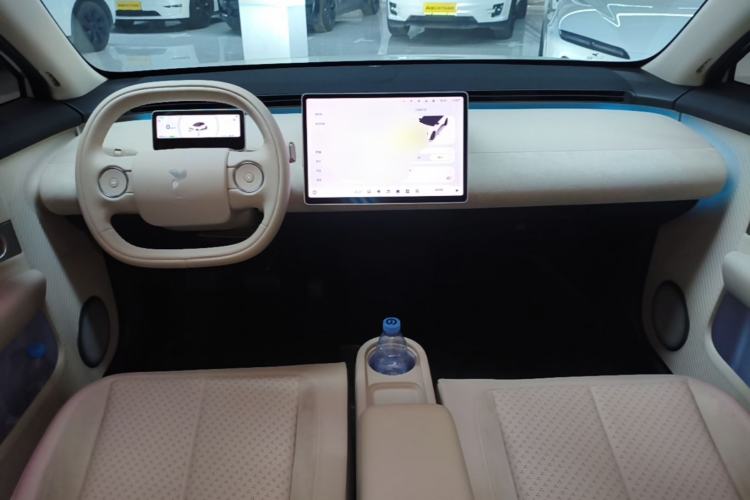 Used firefly 2025 Illuminated Edition Center Console