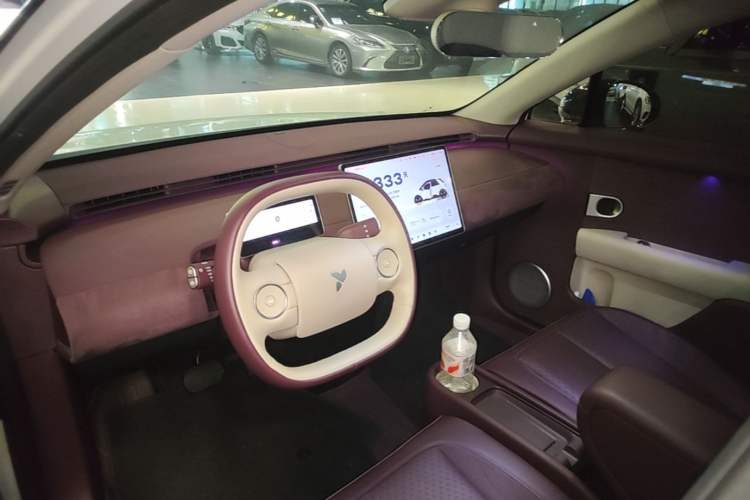 Used firefly 2025 Illuminated Edition Center Console