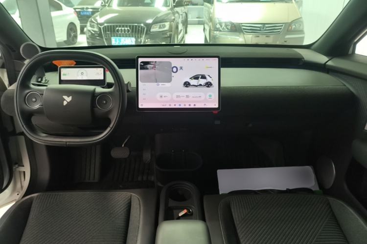 Used firefly 2025 Free Edition Center Console