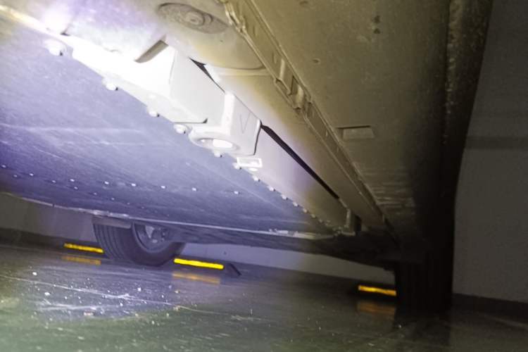Used firefly 2025 Free Edition Chassis Front Left