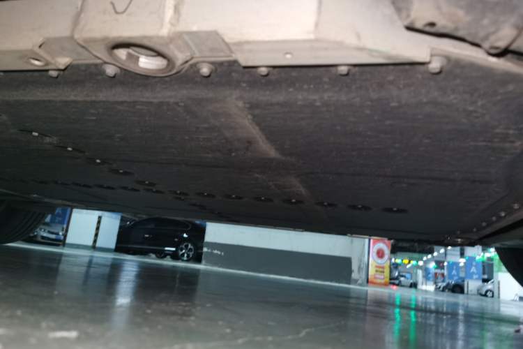 Used firefly 2025 Free Edition Chassis Front Right