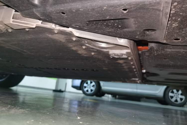 Used firefly 2025 Free Edition Chassis Rear Left