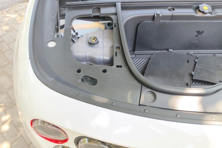 Used firefly 2025 Illuminated Edition Engine Bay Right
