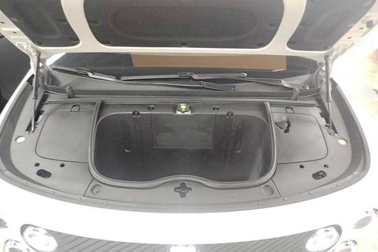 Used firefly 2025 Free Edition Engine Bay