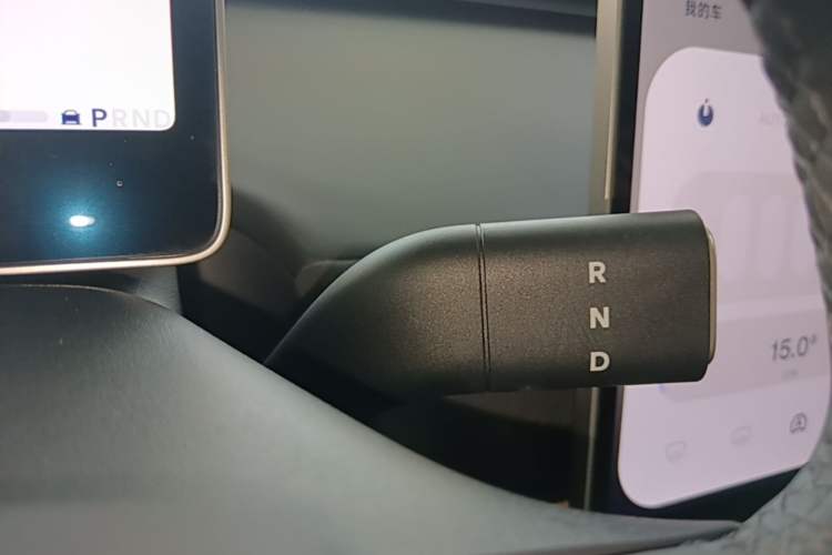 Used firefly 2025 Illuminated Edition Gear Lever