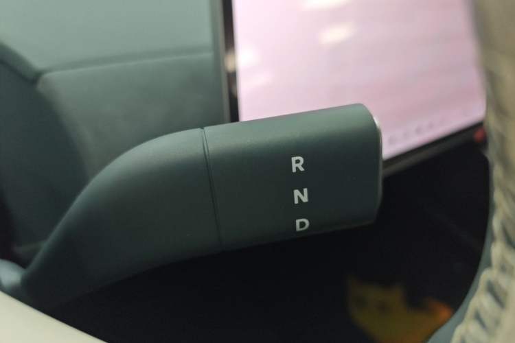 Used firefly 2025 Illuminated Edition Gear Lever