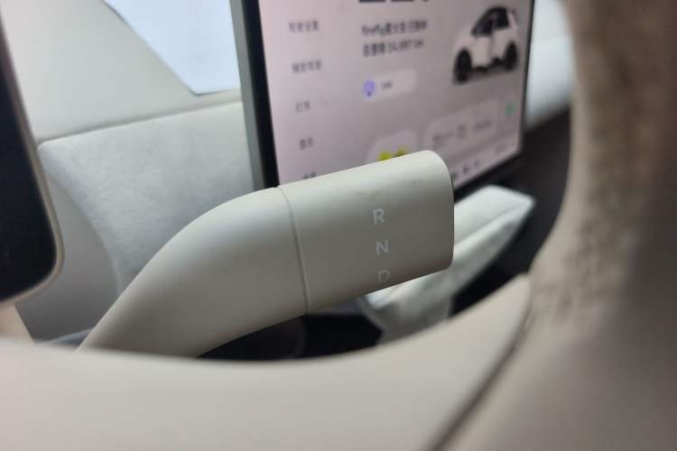 Used firefly 2025 Illuminated Edition Gear Lever