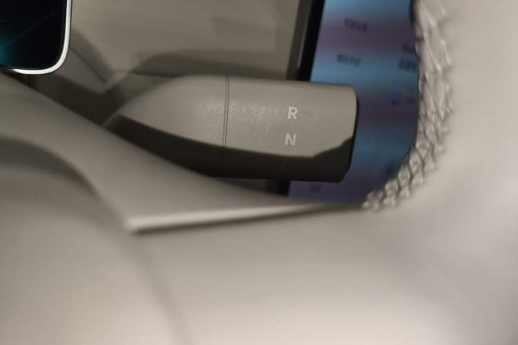 Used firefly 2025 Illuminated Edition Gear Lever