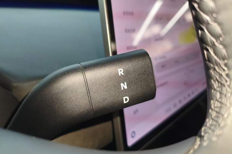 Used firefly 2025 Illuminated Edition Gear Lever