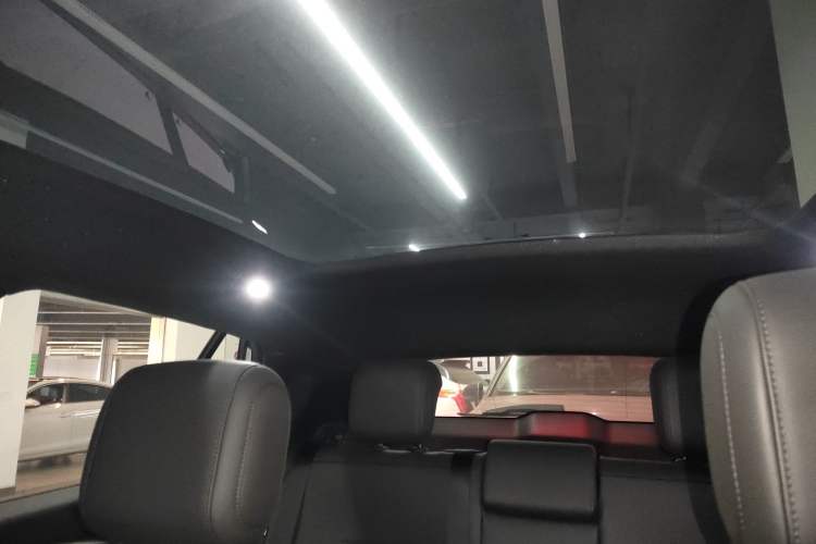 Used firefly 2025 Free Edition Headliner