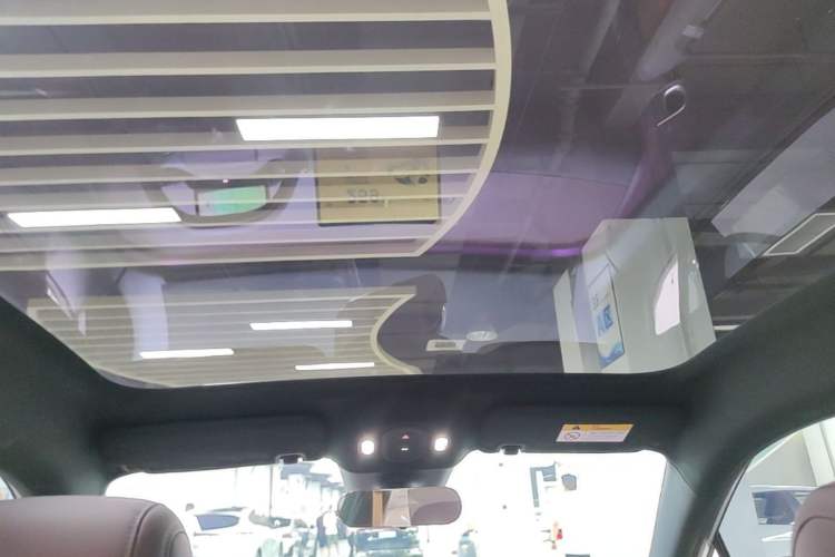 Used firefly 2025 Free Edition Headliner