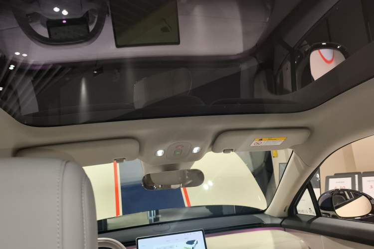 Used firefly 2025 Illuminated Edition Headliner