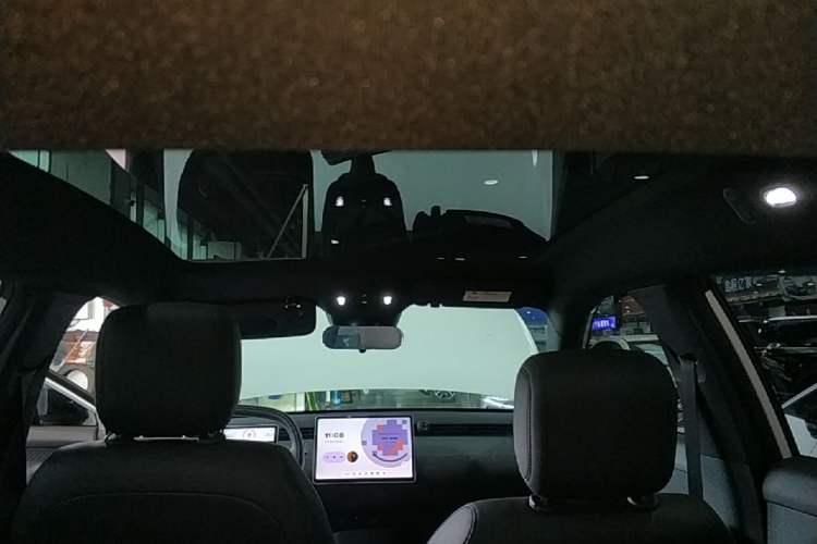 Used firefly 2025 Free Edition Headliner