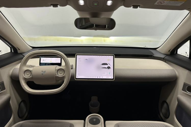 Used firefly 2025 Free Edition Interior 1