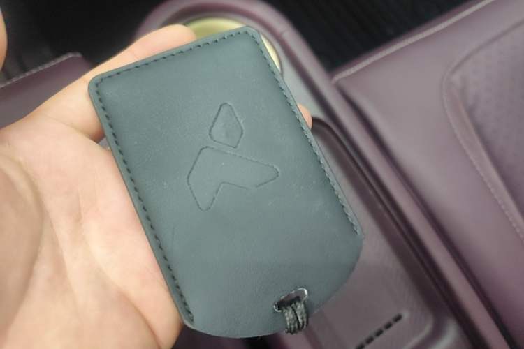 Used firefly 2025 Illuminated Edition Interior 1