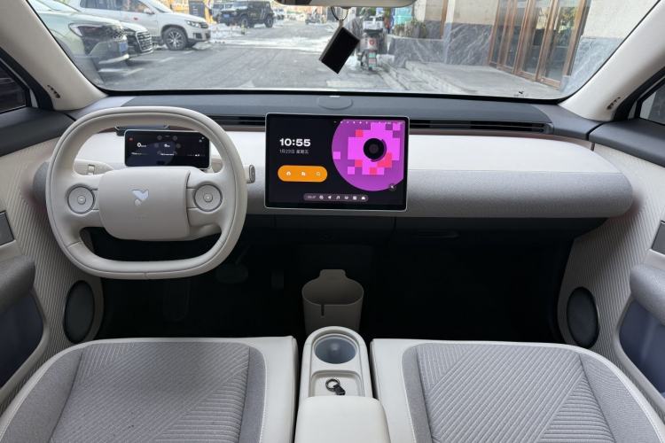 Used firefly 2025 Free Edition Interior 1
