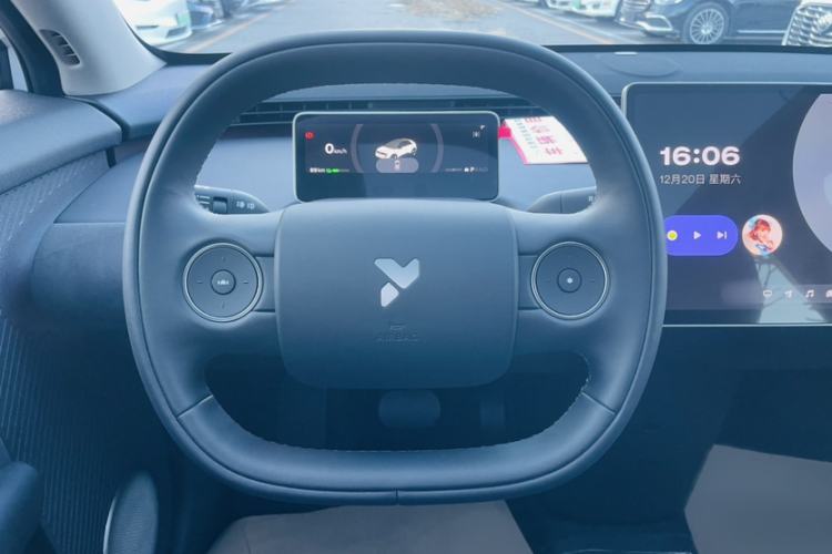 Used firefly 2025 Illuminated Edition Interior 4