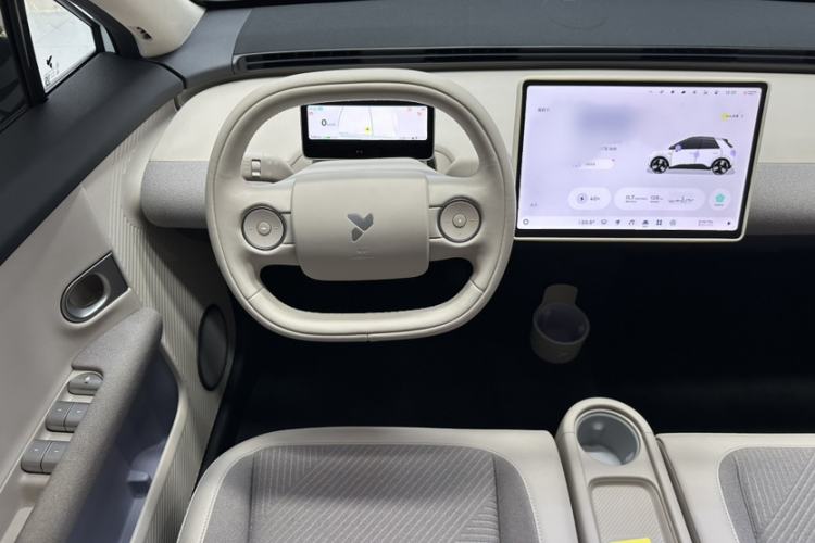 Used firefly 2025 Free Edition Interior 7