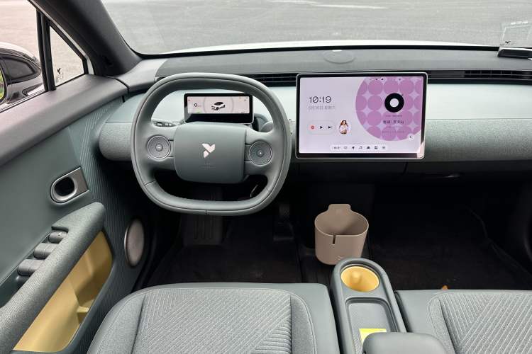 Used firefly 2025 Free Edition Interior 7