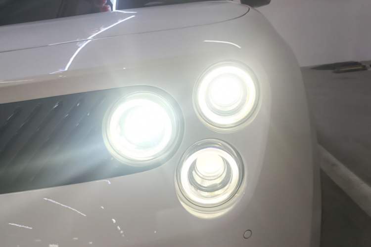 Used firefly 2025 Free Edition Left Front Headlight