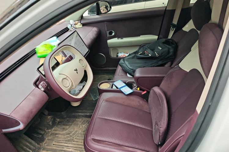 Used firefly 2025 Illuminated Edition Left Front Seat