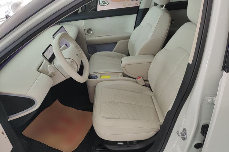 Used firefly 2025 Illuminated Edition Left Front Seat