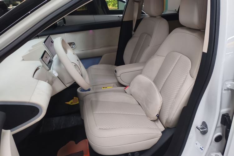 Used firefly 2025 Illuminated Edition Left Front Seat