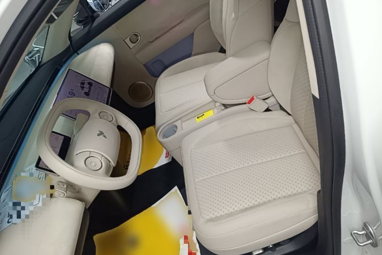 Used firefly 2025 Illuminated Edition Left Front Seat