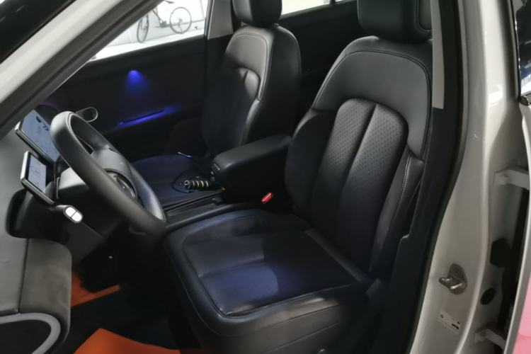 Used firefly 2025 Illuminated Edition Left Front Seat