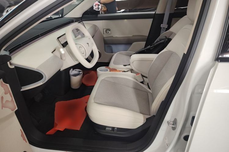 Used firefly 2025 Free Edition Left Front Seat