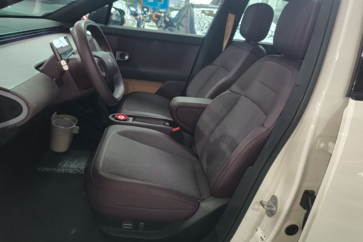 Used firefly 2025 Free Edition Left Front Seat