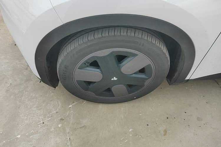 Used firefly 2025 Illuminated Edition Left Front Wheel Hub