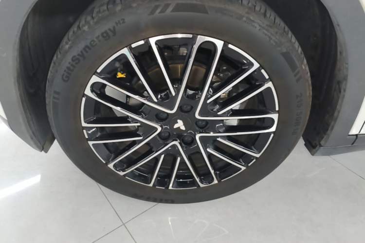 Used firefly 2025 Illuminated Edition Left Front Wheel Hub